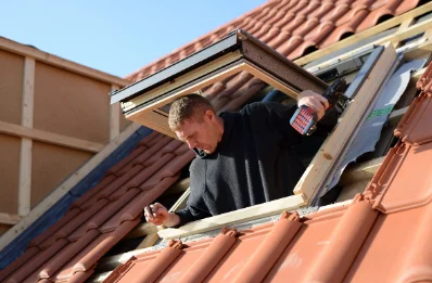 Pose de fenêtres de toit Velux à Sergenaux